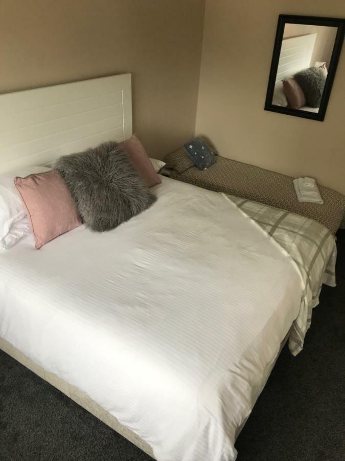 “A Wee Pad In Dunfermline” Apartman Kültér fotó