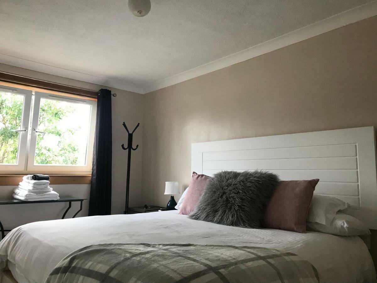 “A Wee Pad In Dunfermline” Apartman Kültér fotó