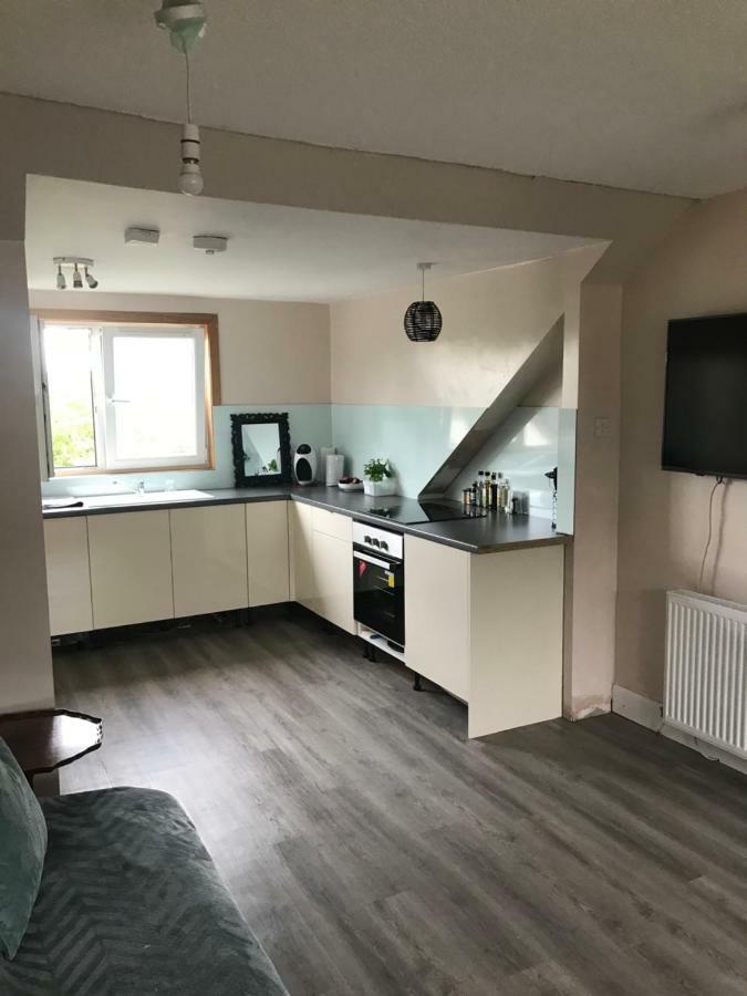 “A Wee Pad In Dunfermline” Apartman Kültér fotó