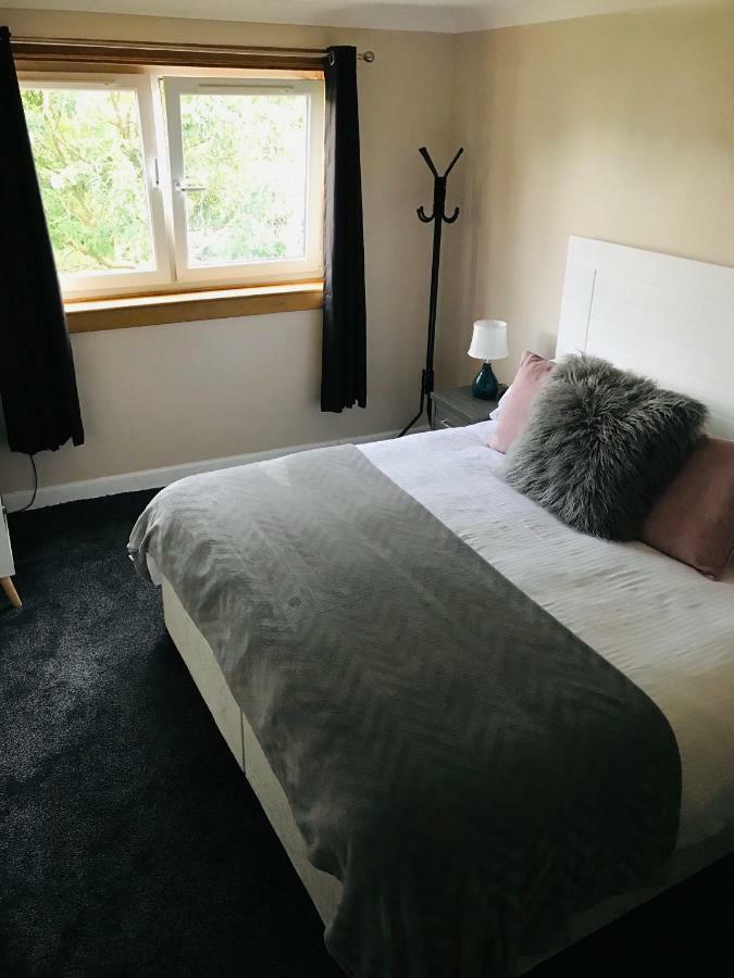 “A Wee Pad In Dunfermline” Apartman Kültér fotó